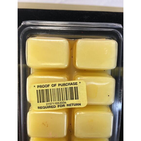 Aromatique The Smell Of Christmas Aroma Wax Melts 2.7oz 77g - Set of 6 - Picture 9 of 15